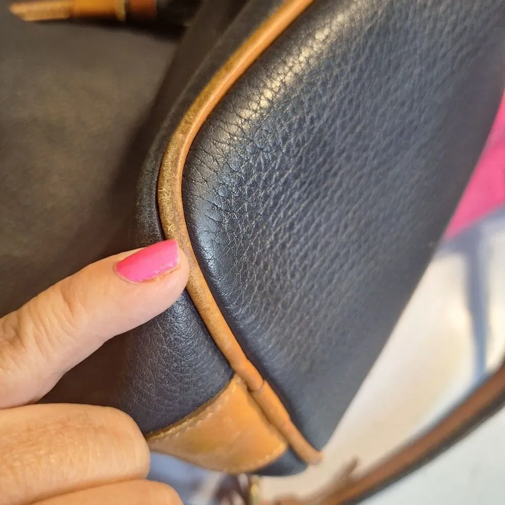 Vintage Dooney & Bourke Pebbled All Weather Leather Drawstring  Shoulder Bag - Picture 10 of 16